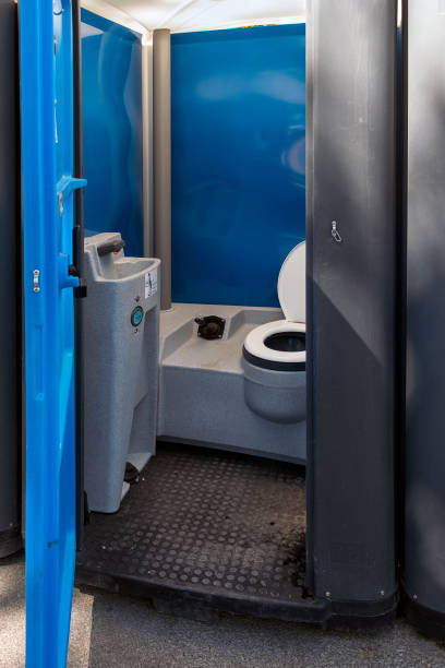 Portable Toilet Options We Offer in Richville, OH